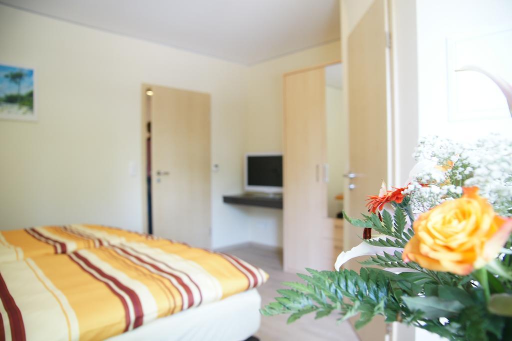Cafe Und Pension Blohm Greifswald Quarto foto